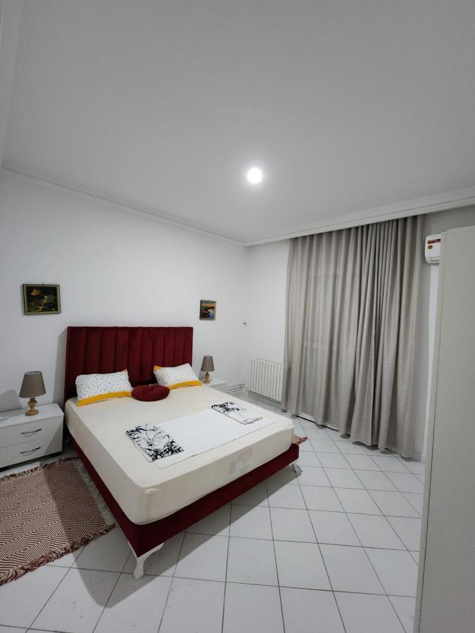 Duplex Bien Equipe Securise Avec Jardin Et Veranda La Marsa Zewnętrze zdjęcie