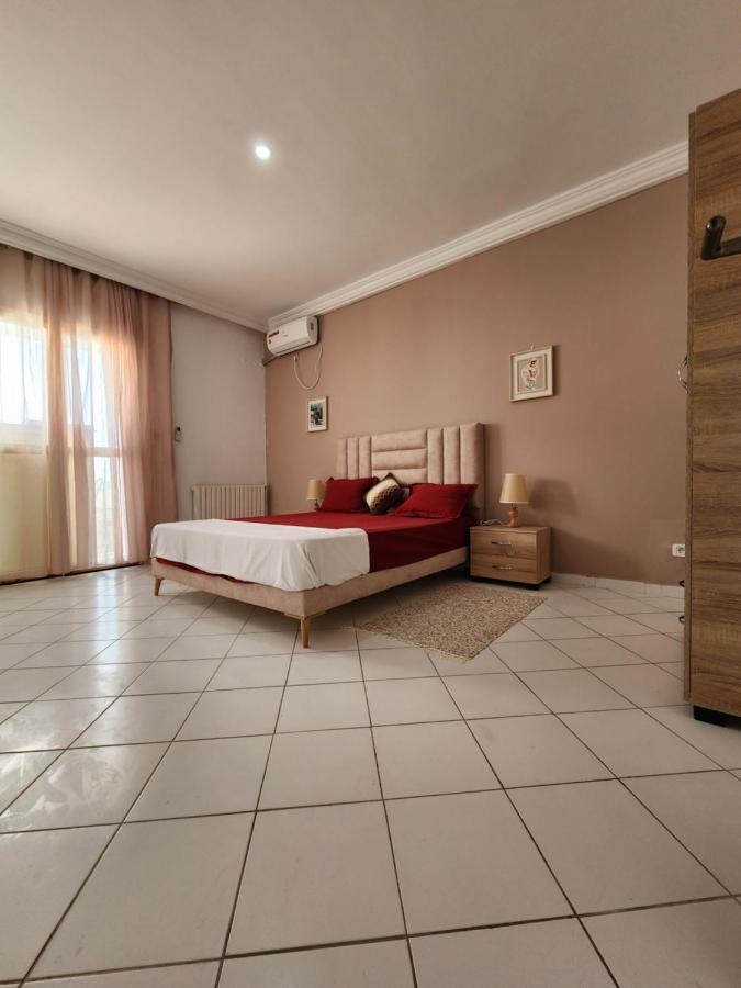 Duplex Bien Equipe Securise Avec Jardin Et Veranda La Marsa Zewnętrze zdjęcie