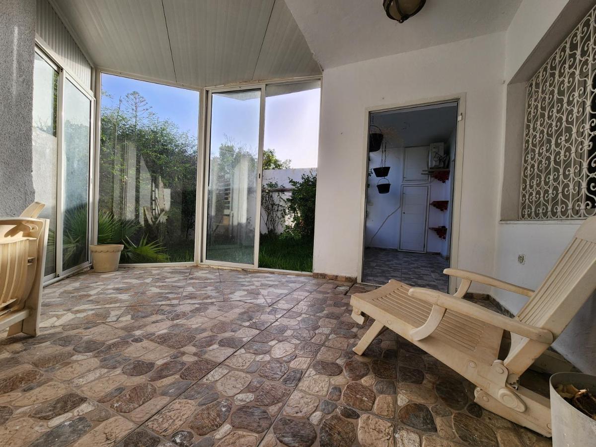 Duplex Bien Equipe Securise Avec Jardin Et Veranda La Marsa Zewnętrze zdjęcie